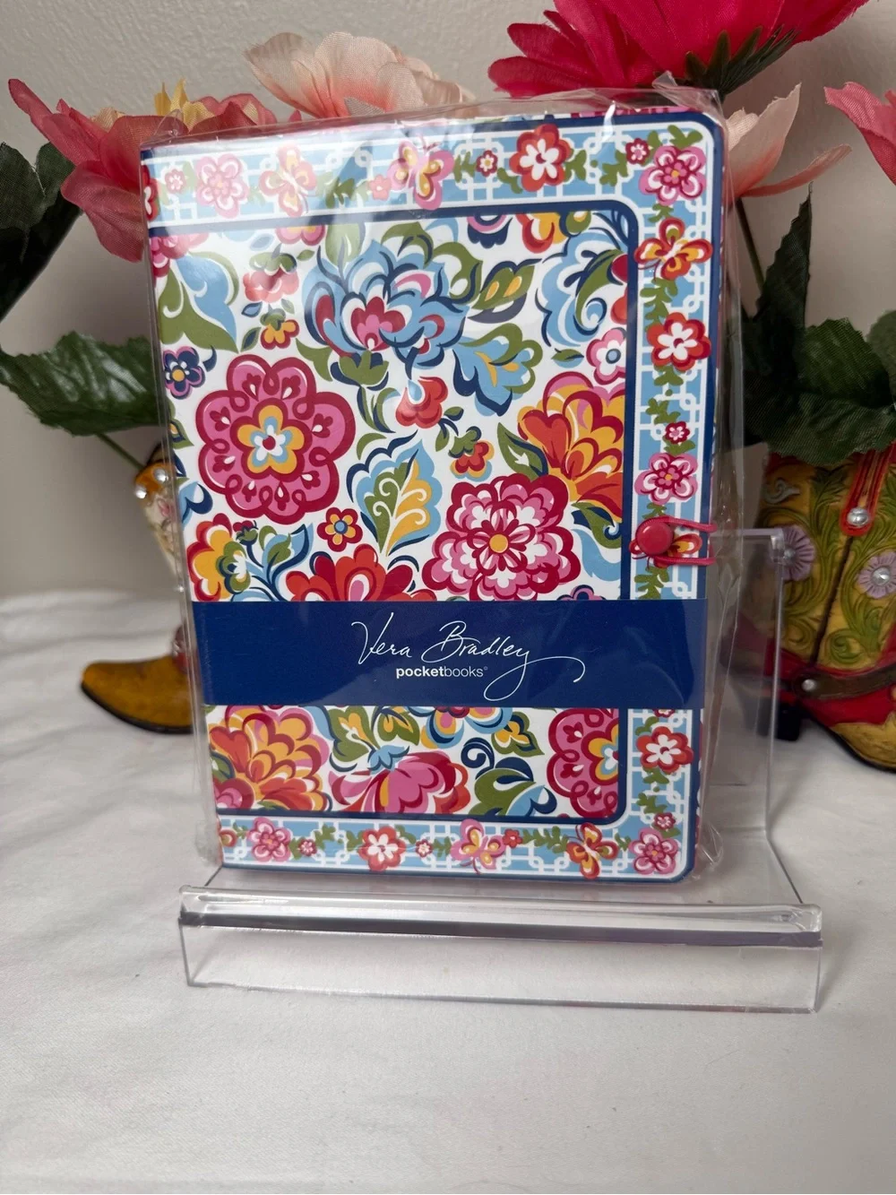 NWT Vera Bradley English Garden Pocket Folio Retired Pattern